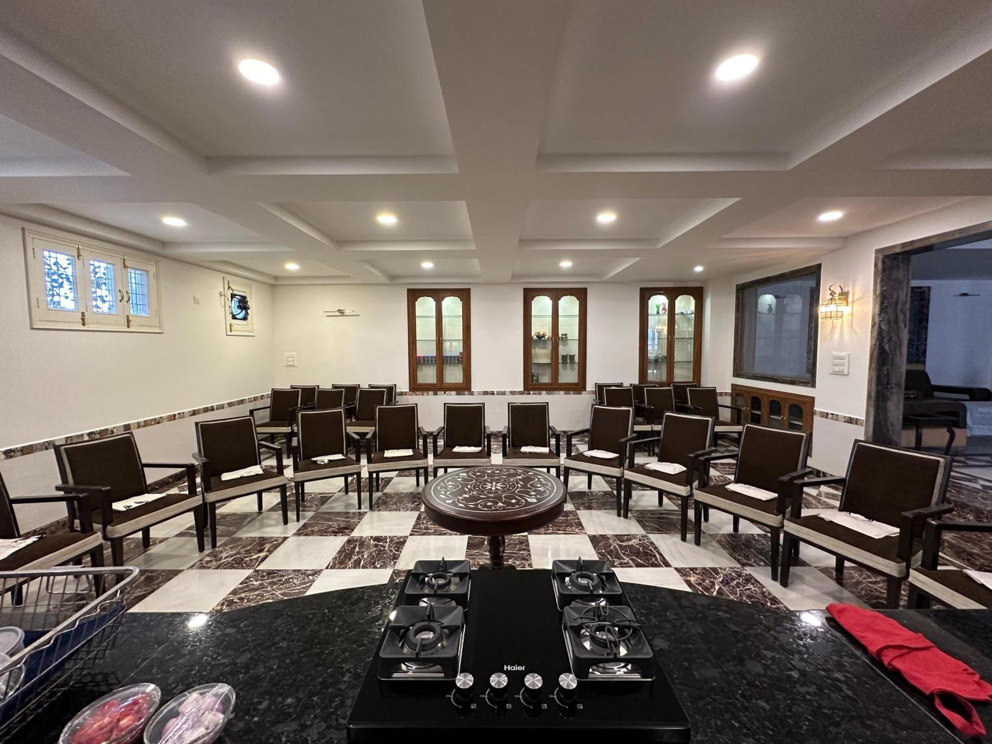 Ferienwohnung Radhe Krishna Niwas Udaipur Exterior foto
